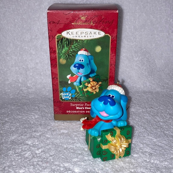 Hallmark Blue’s Clue’s Suprise Package ornament 2000 - Picture 1 of 7